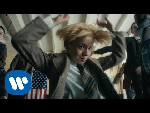 Embedded thumbnail for Clean Bandit - Mama feat. Ellie Goulding