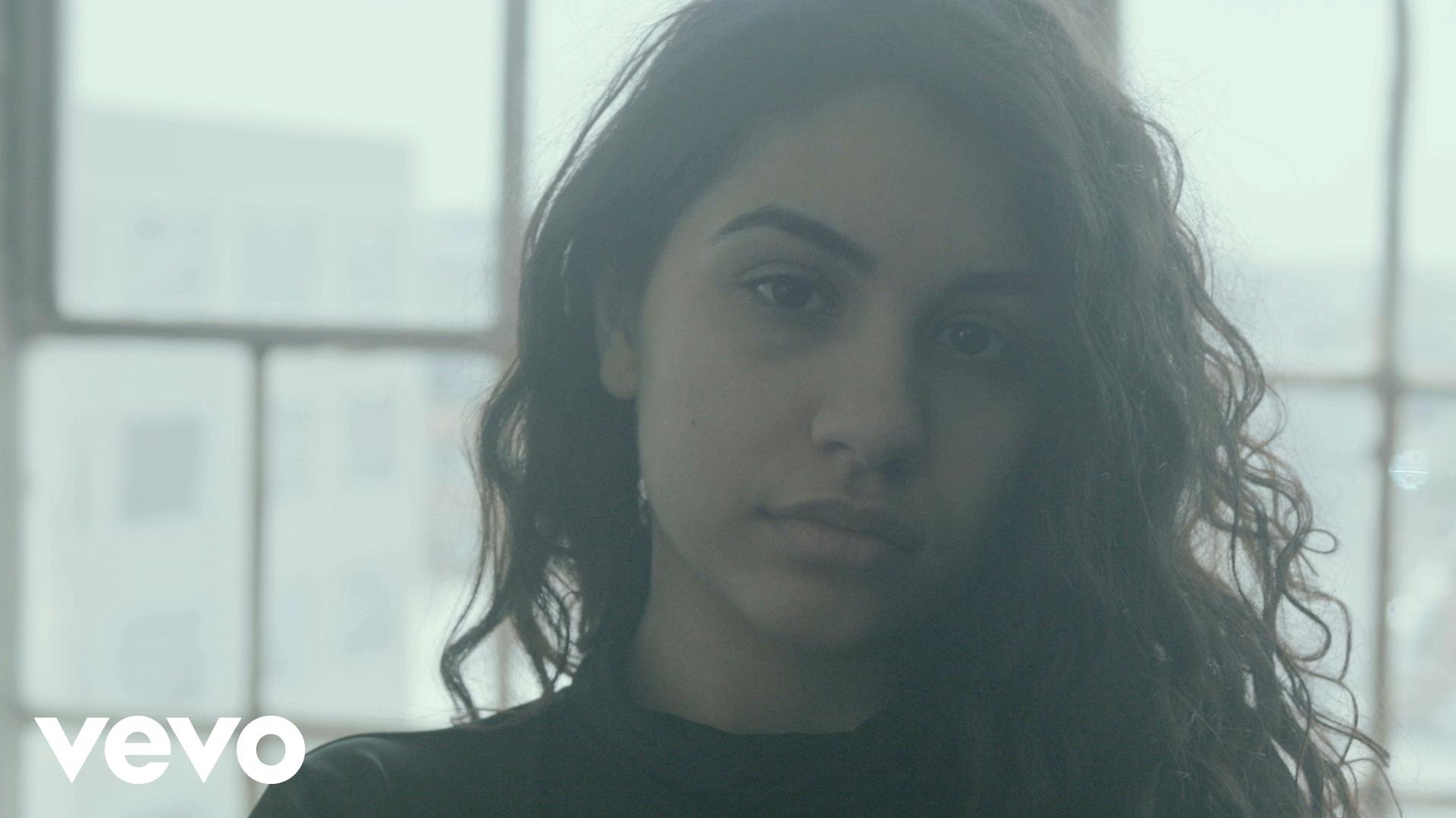 Embedded thumbnail for Alessia Cara - Scars To Your Beautiful