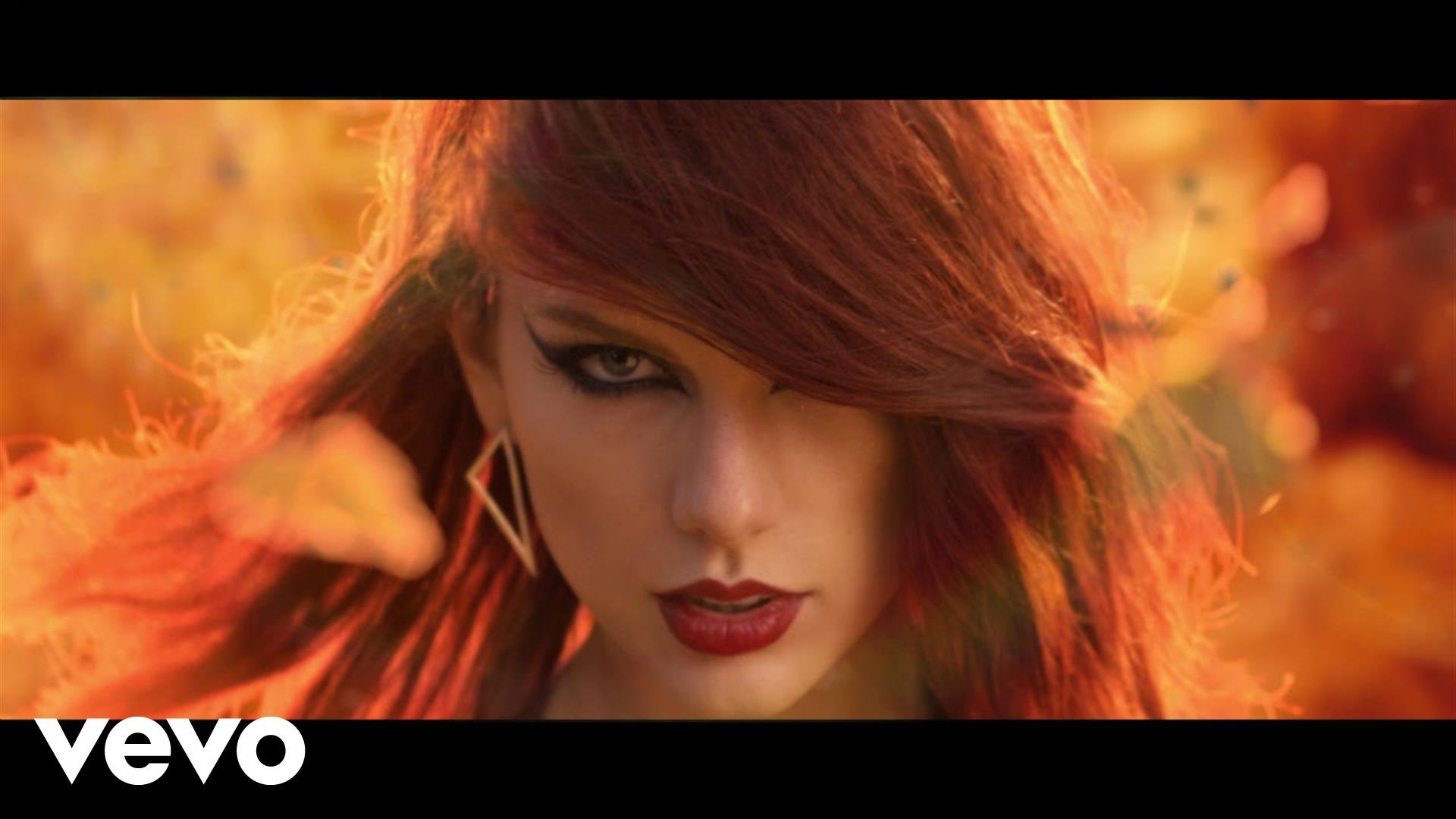 Embedded thumbnail for Taylor Swift - Bad Blood ft. Kendrick Lamar